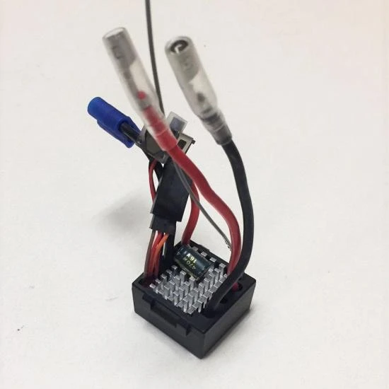 Spektrum Srx210 2Ch 2.4Ghz Fhss Esc/Rx Combo Unit 4 Spektrum Srx210 2Ch 2.4Ghz Fhss Esc/Rx Combo Unit - Image 2